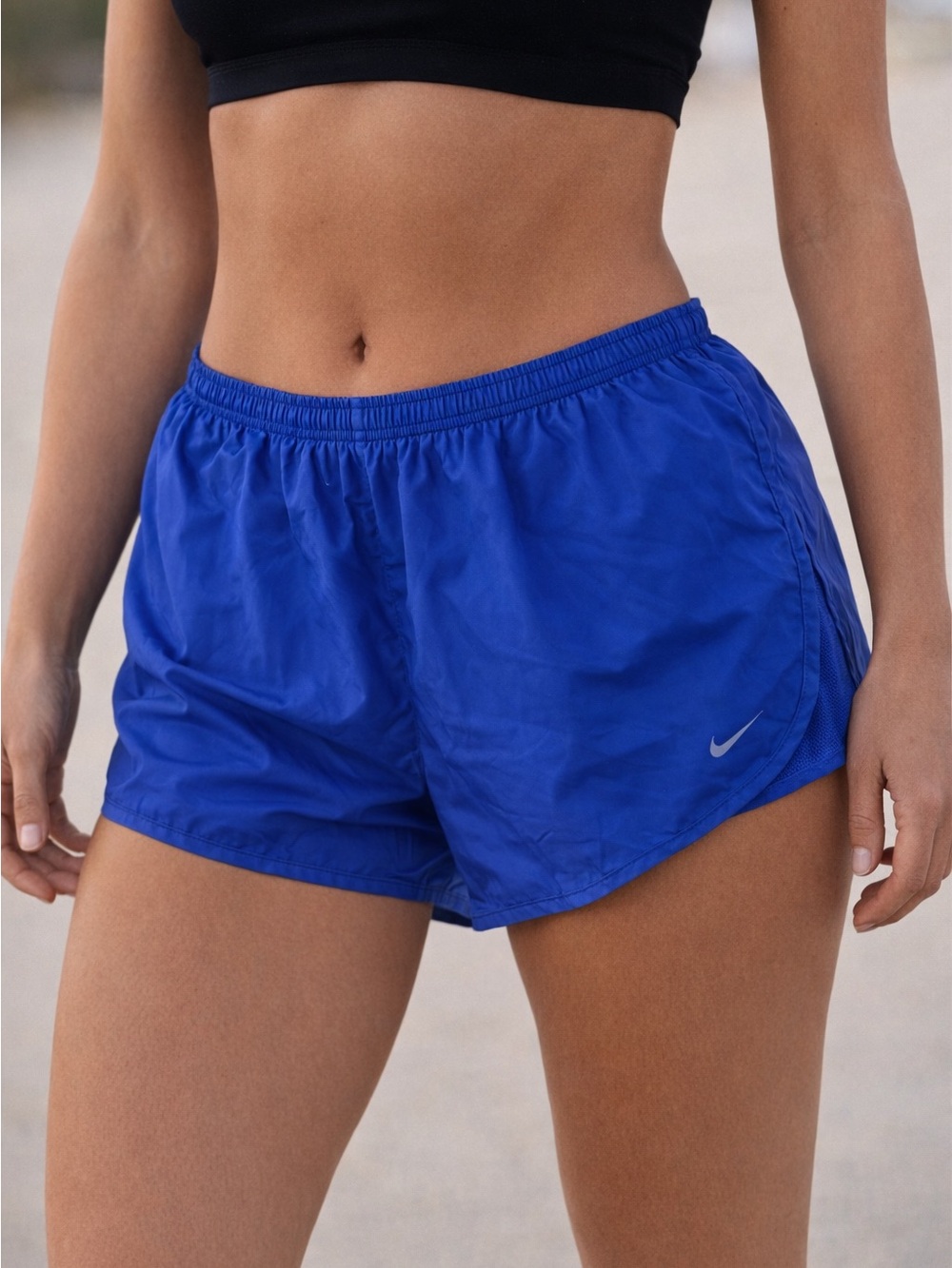 Nike Dri-FIT Blue Athletic Shorts Women’s Size L – Like New